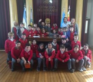 Alumnos del Colegio Mariano Moreno visitaron el Concejo Deliberante